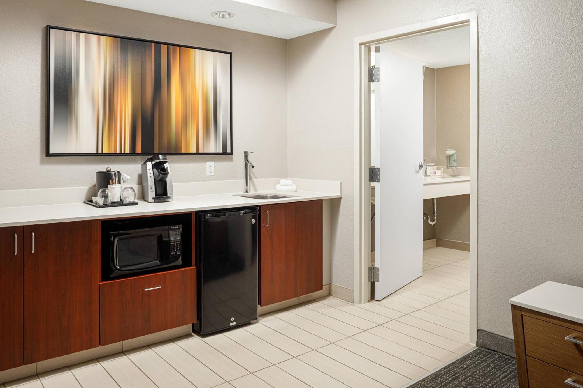 Отель Courtyard Paducah West Экстерьер фото
