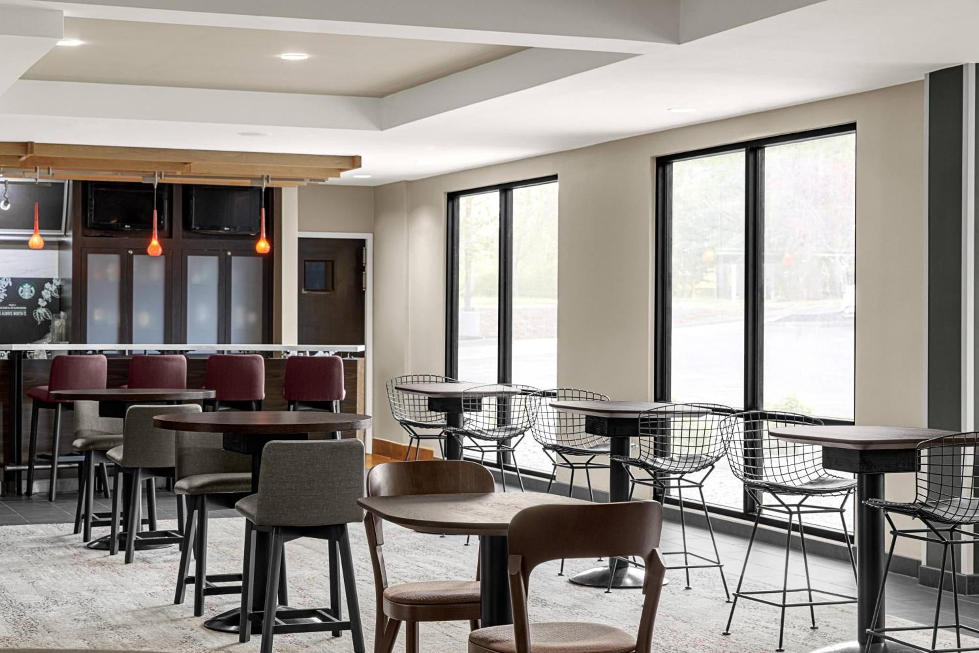 Отель Courtyard Paducah West Экстерьер фото
